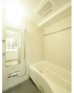 Spacia Sangenjaya No.2 - Interior - ["Bathtub", "Plumbing fixture", "Building"]