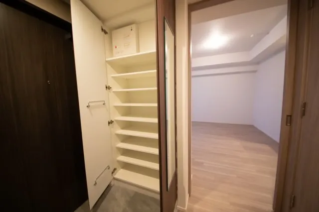 Proud Flat Tsukishima Avenue - Interior - ["Fixture", "Wood", "Floor"]