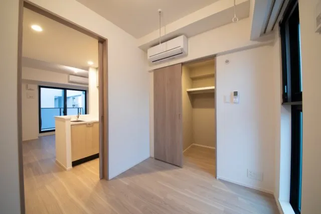 Proud Flat Tsukishima Avenue - Interior - ["Property", "Building", "Furniture"]