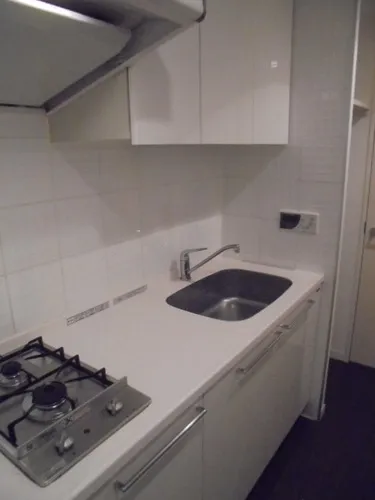Belle Face Okusawa - Interior - ["Sink", "Cabinetry", "Property"]