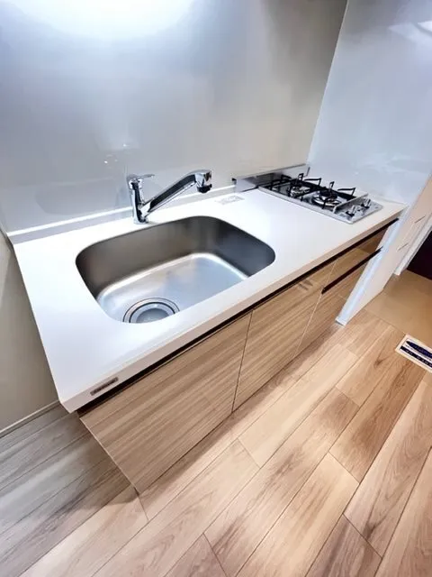 Cross Residence Iidabashi - Interior - ["Flooring", "Floor", "Apartment"]