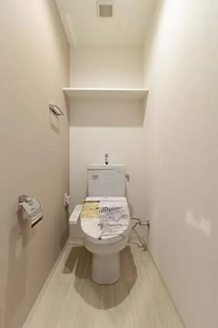 Moana Kinshi Park - Interior - ["Building", "Bathroom sink", "Bathroom"]
