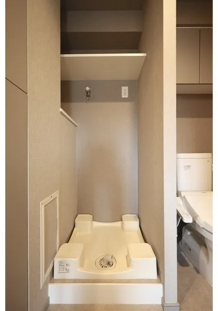 Comforia Shin-Nakano - Interior - ["Flooring", "Floor", "Design"]