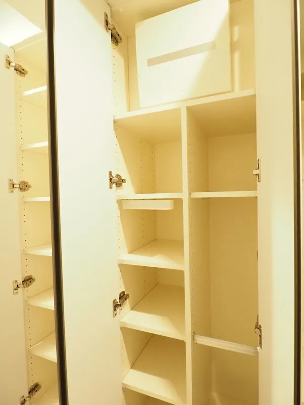 Due Nippori - Interior - ["Wood", "Interior design", "Shelving"]