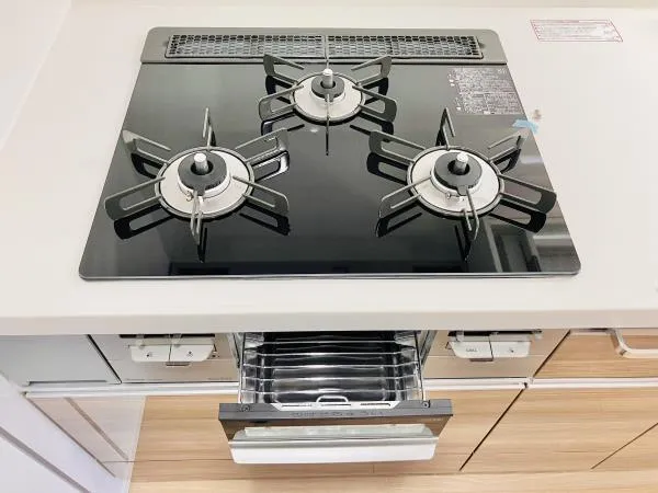 PREMIUM CUBE Ueno - Interior - ["Automotive design", "Home appliance", "Line"]