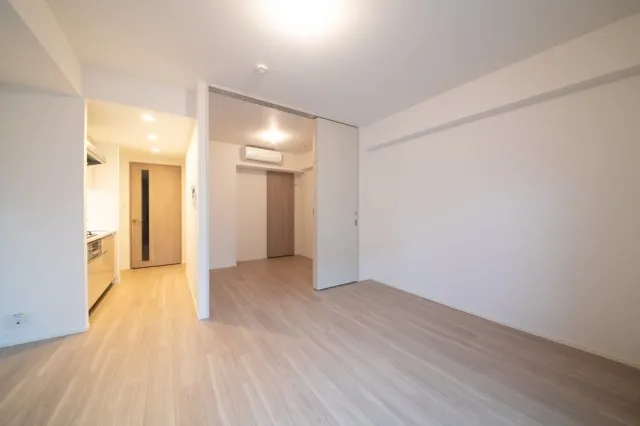 Proud Flat Tsukishima Avenue - Interior - ["Flooring", "Floor", "Ceiling"]