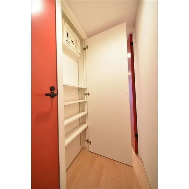 Blanche Bunkyo HakusanⅡ - Interior - ["Building", "Door", "Fixture"]