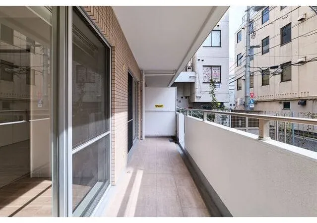 Comforia Takenotsuka East - Interior - ["Flooring", "Floor", "Apartment"]