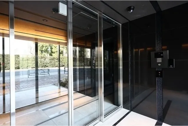 ARKMARK Koenji - Exterior - ["Floor", "Glass", "Home Door"]