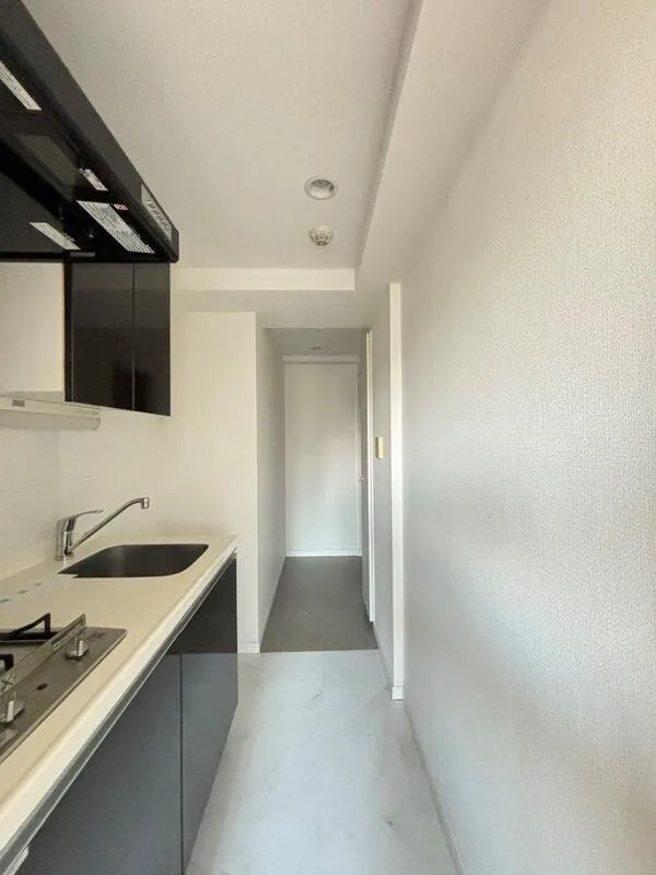 Movements Nishi-Waseda - Interior - ["Flooring", "Floor", "Ceiling"]