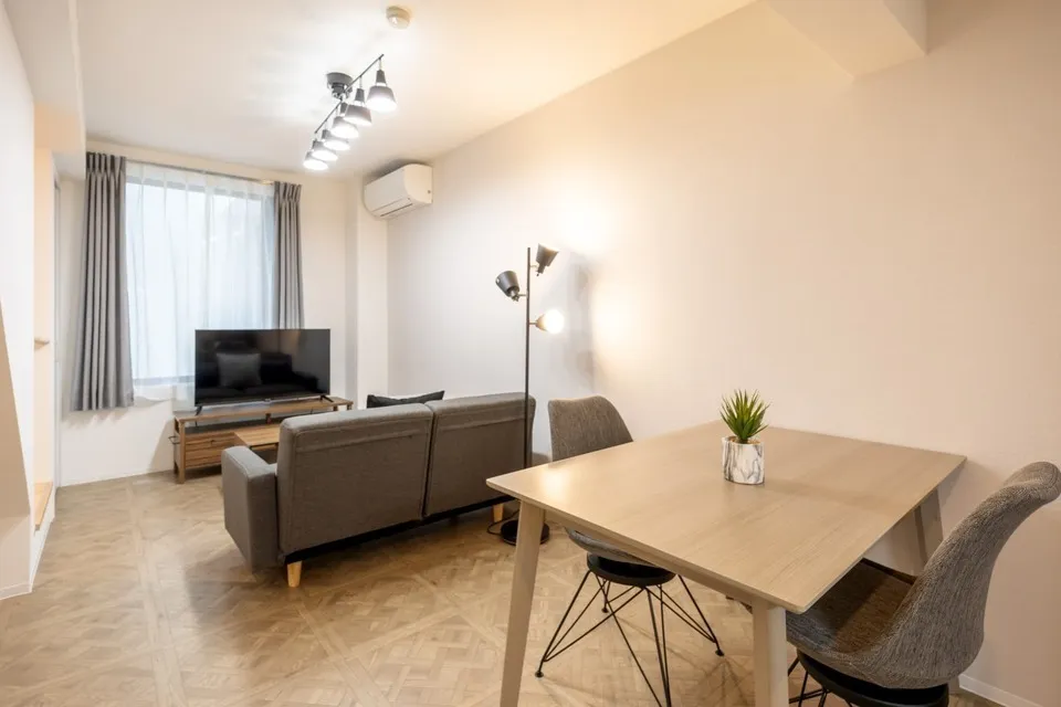 Hmlet Sangenjaya II - Interior - ["Furniture", "Interior design", "Flooring"]