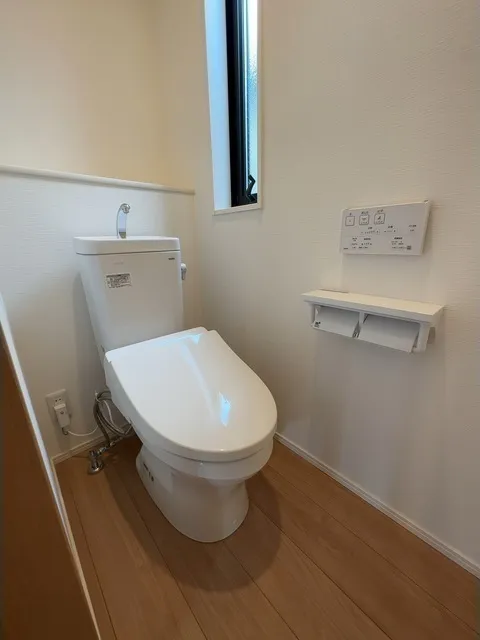 Kolet Kita Akabane #13 - Interior - ["Toilet seat", "Plumbing fixture", "Toilet"]