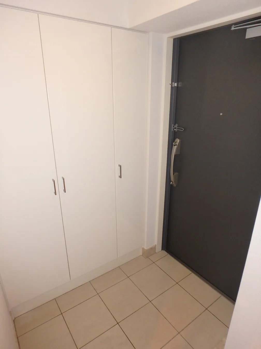 Esty Maison Kinshicho II - Interior - ["Door", "Building", "Fixture"]