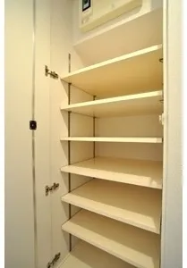 Premier Stage Mita Keio University Front - Interior - ["Shelving", "Shelf", "Wood"]