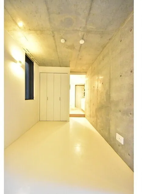 Tiger Ebara Nakanobu - Interior - ["Flooring", "Ceiling", "Floor"]
