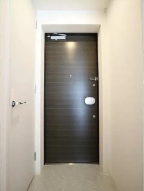 Comodo Ebisu - Interior - Entryway