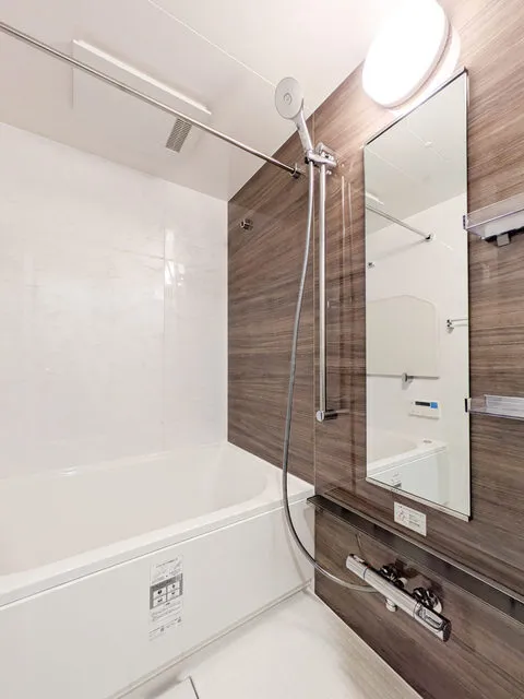 Baus Flats Kuramae - Interior - ["Flooring", "Plumbing fixture", "Floor"]