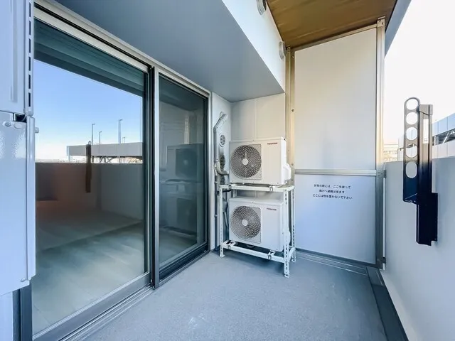 Royal Parks Ariake - Interior - ["Flooring", "Floor", "Ceiling"]