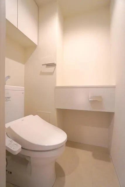 Clarity Bunkyo Yushima - Interior - ["Flooring", "Floor", "Plumbing fixture"]