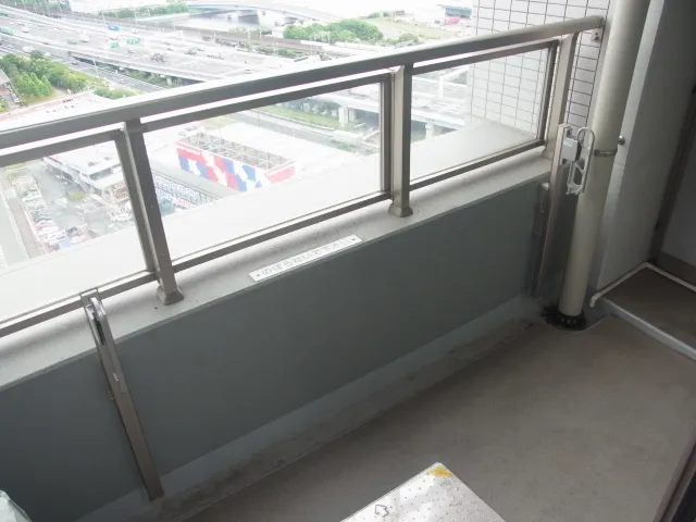 The Wangan Tower Rex Garden - Interior - ["Floor", "Glass", "Apartment"]
