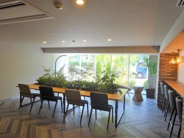 Park Axis Higashikamata - Exterior - ["Furniture", "Plant", "Table"]