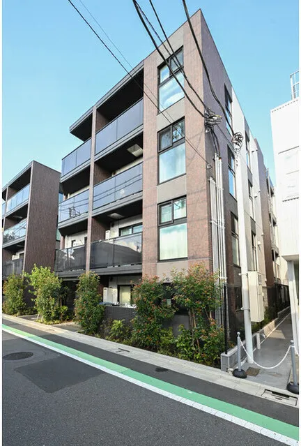 Palmcrest Musashikoyama South Wing - Exterior - ["Apartment", "Overhead power line", "Electrical network"]