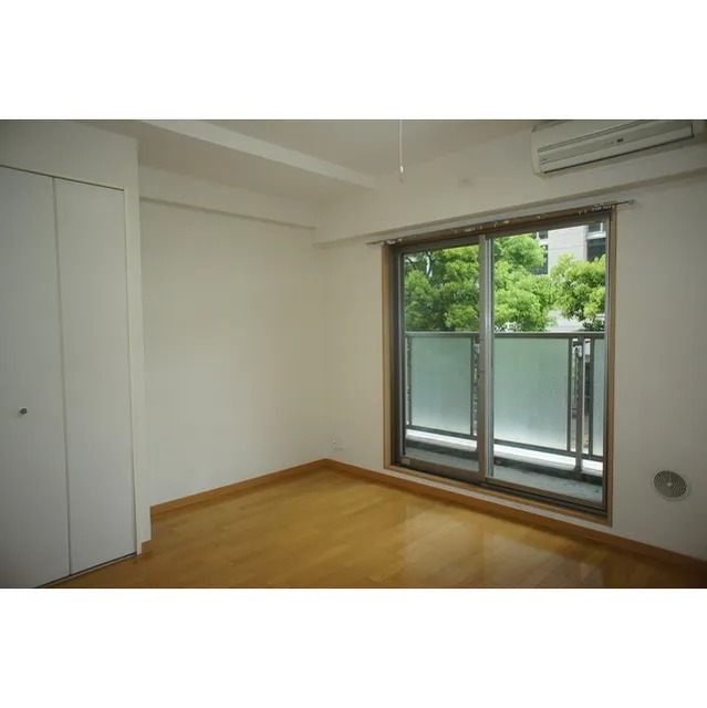 Sereno Shinagawa - Interior - ["Property", "Window", "Fixture"]