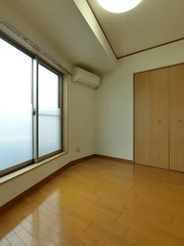 Grandeur Mejiro Nishi - Interior - ["Property", "Building", "Window"]