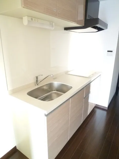 DORF21 SUMIKA - Interior - ["Floor", "Flooring", "Apartment"]