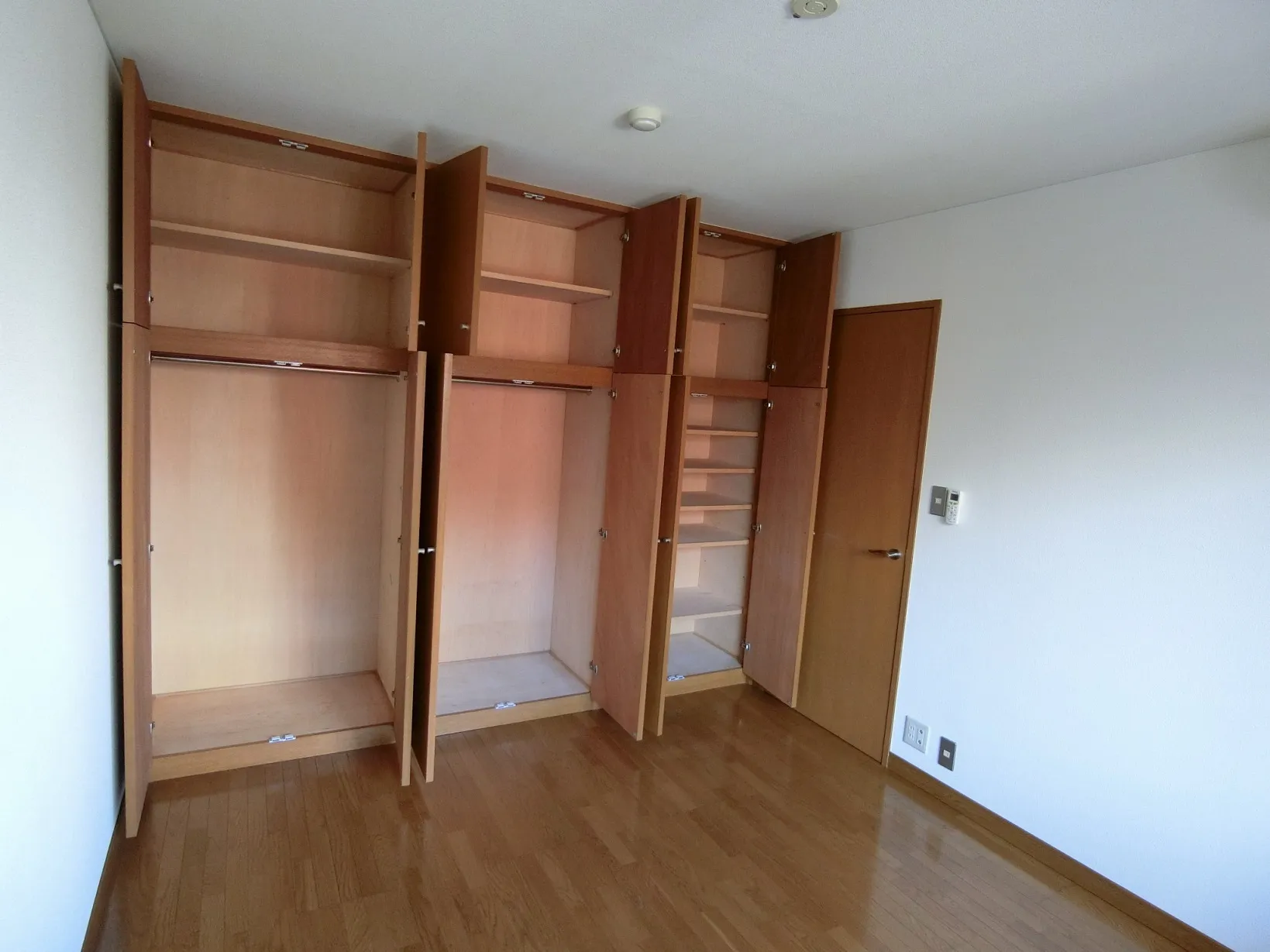 KDX Residence Daikanyama II - Interior - ["Fixture", "Building", "Wood"]