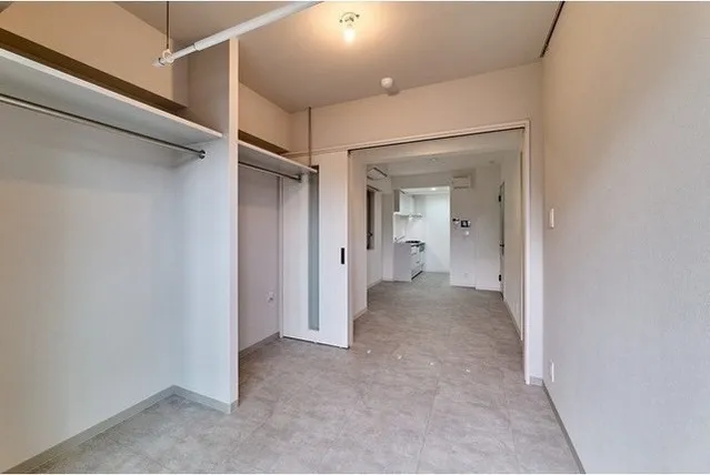 Comfortia Liv Bunkyo Sendagi - Interior - ["Flooring", "Floor", "Ceiling"]