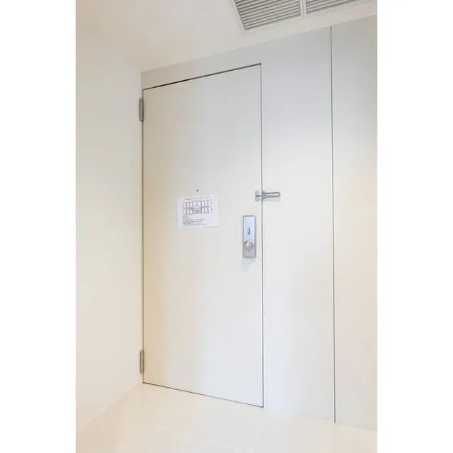 Frontier Residence The Tower Shinagawa - Interior - ["Fixture", "Automotive exterior", "Composite material"]