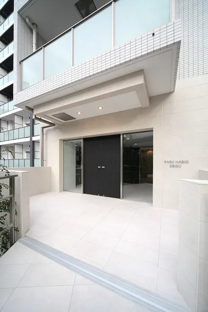 Park Habio Ebisu - Exterior - ["Building", "Interior design", "Floor"]