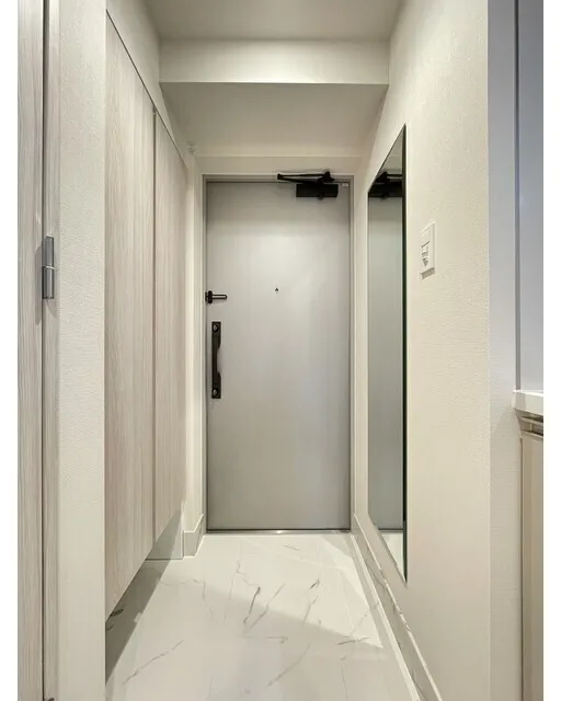Comforia Liv Kayabacho - Interior - ["Flooring", "Wood", "Floor"]