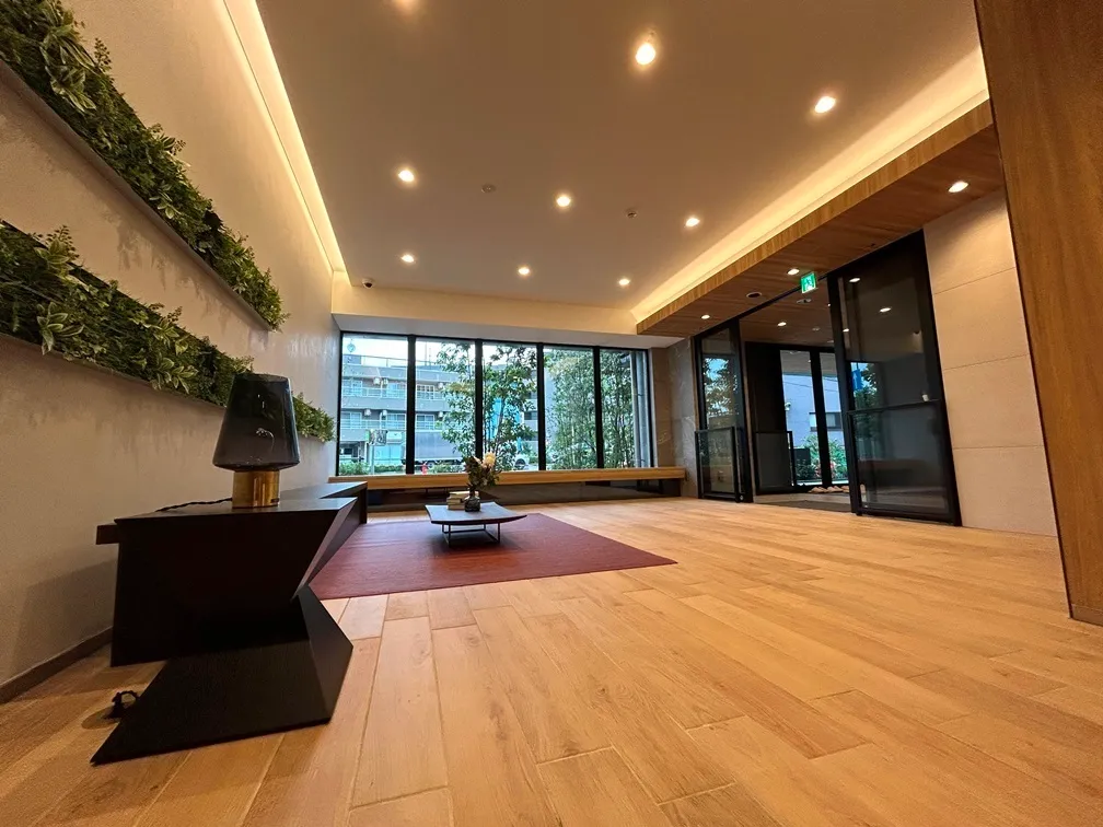 Lefon Progres Shimura Sakaue - Exterior - ["Plant", "Furniture", "Building"]