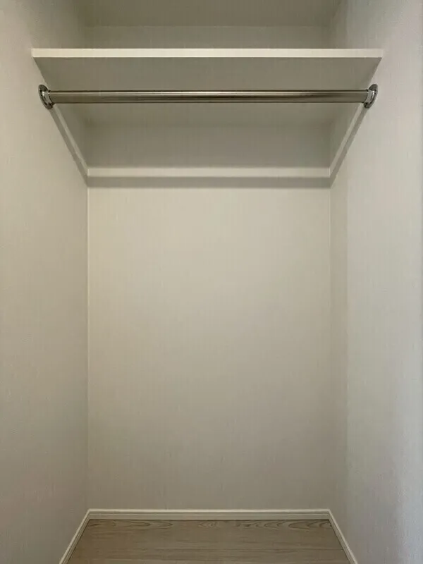 LUMIEC un Kitaueno - Interior - ["Wall", "Wood", "Flooring"]