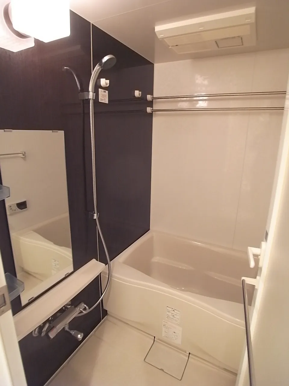 Residence Omori - Interior - ["Plumbing fixture", "Flooring", "Plumbing"]