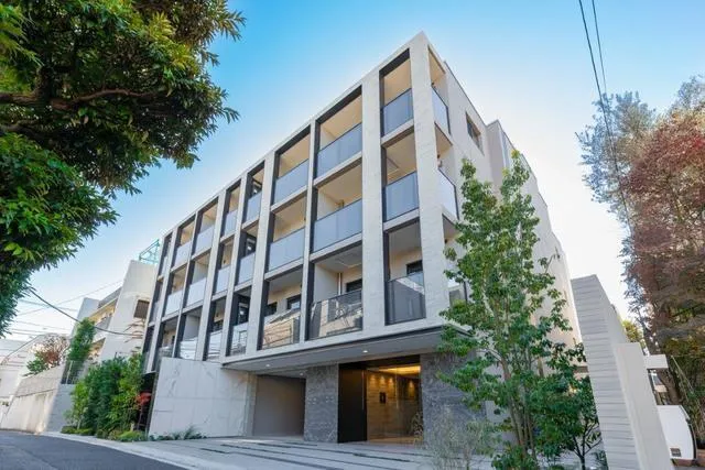 Ipse Kagurazaka - Exterior - ["Apartment", "Concrete"]