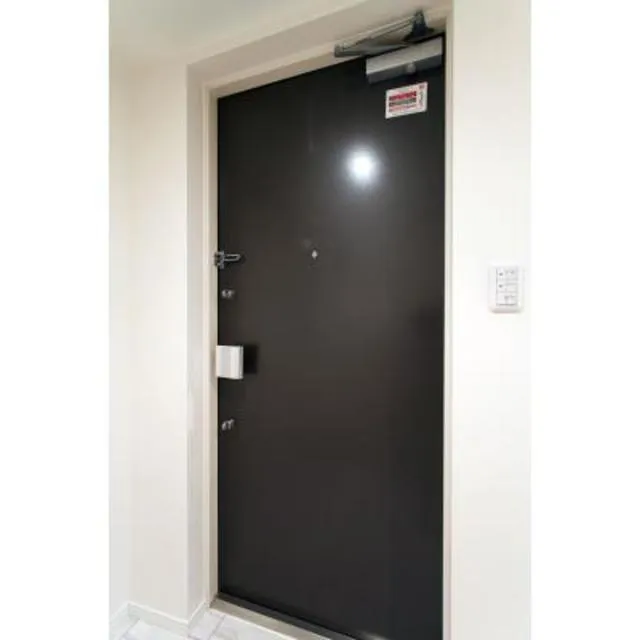 Masters Court Kitashinagawa - Interior - ["Door", "Fixture", "Automotive exterior"]