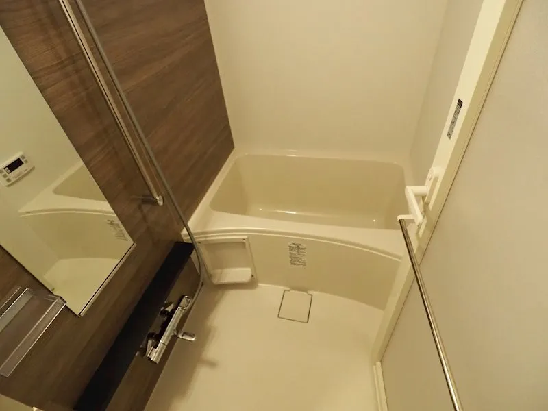 RESIDIA Monzen-Nakacho Place - Interior - ["Brown", "Fixture", "Bathroom"]