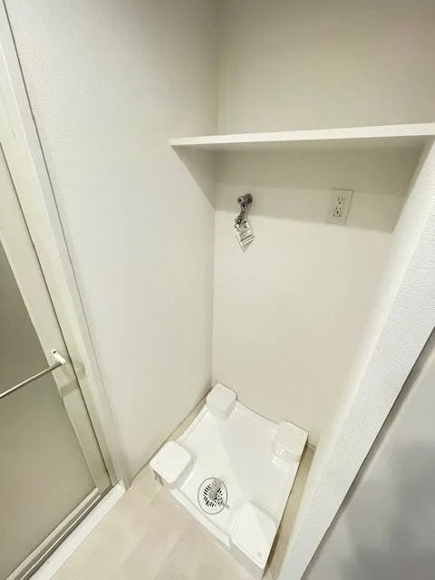 Prince Due Kamiya - Interior - ["Flooring", "Floor", "Grey"]