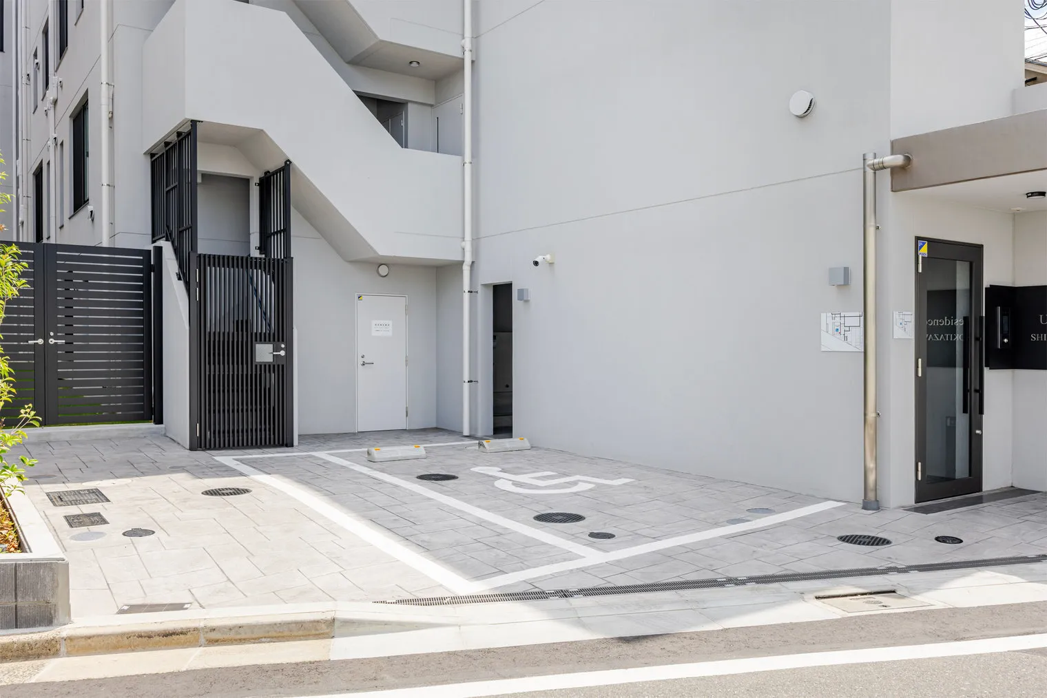 U residence Shimokitazawa - Interior - []