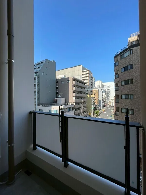 Lumiec Kinshicho - Interior - ["Apartment", "Condominium", "Balcony"]