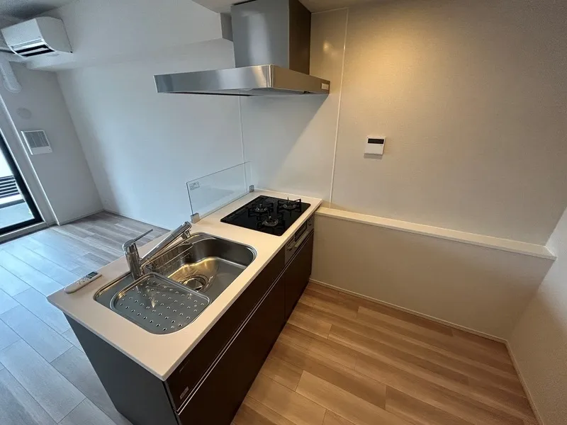 Primal Nerima Toshimaen - Interior - ["Floor", "Apartment", "Plumbing fixture"]