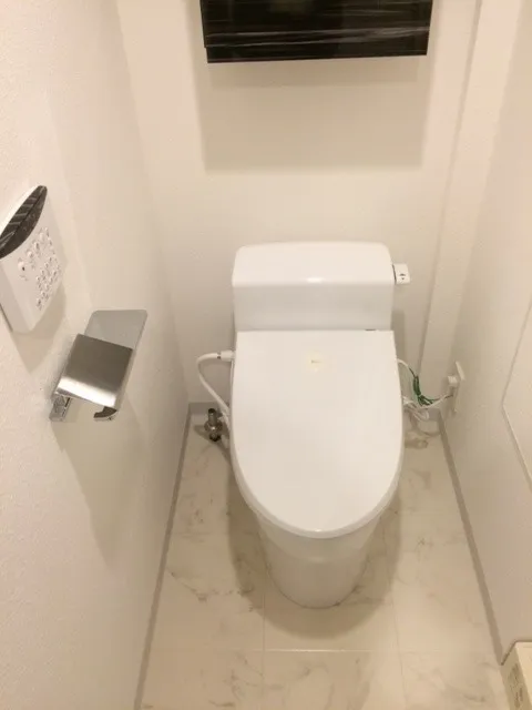 XEBEC Tokiwadai - Interior - ["Toilet seat", "Toilet", "Plumbing fixture"]