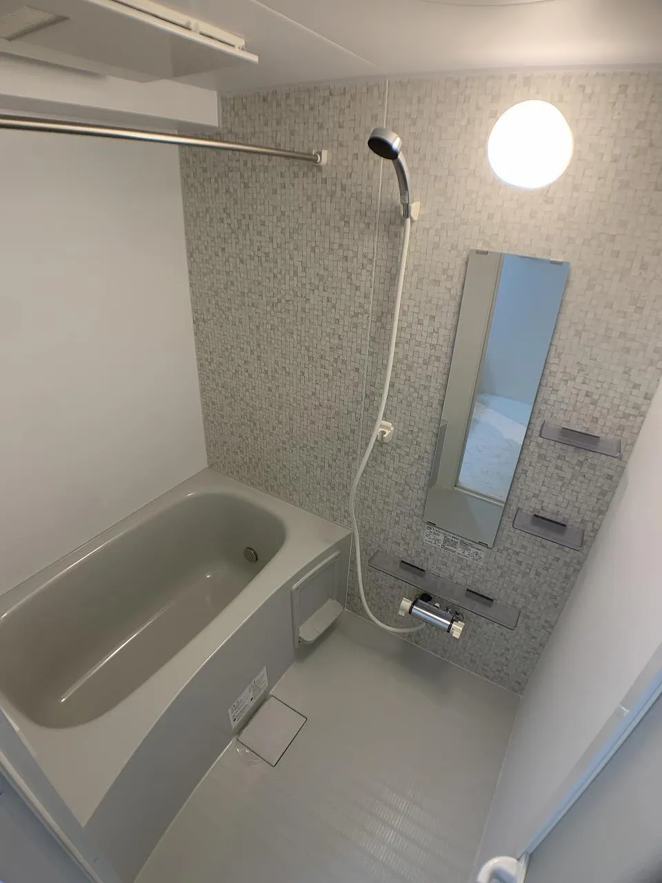 LiveFlat Kinshicho - Interior - ["Plumbing fixture", "Bathroom", "Interior design"]