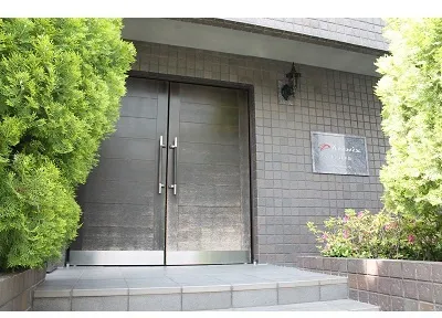 Toshin Phoenix Ushigome Kagurazaka - Exterior - ["Home Door", "Door handle", "House numbering"]