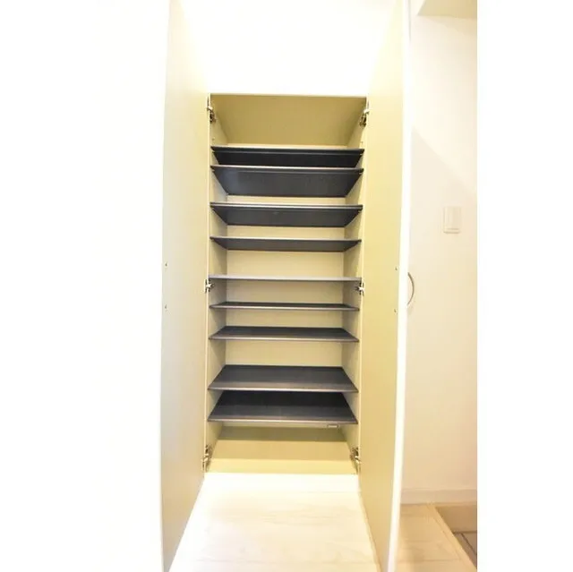 Ravient Asakusa Kototoi - Interior - ["Shelf", "Shelving", "Rectangle"]