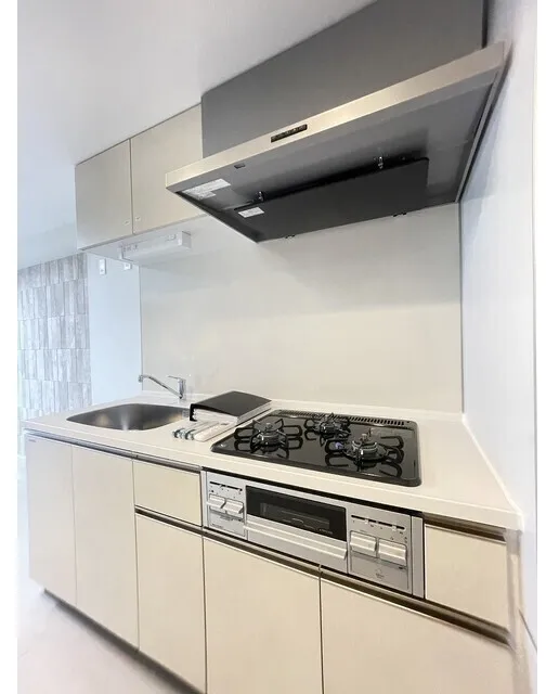 Comforia Liv Minamisunamachi East - Interior - ["Major appliance", "Kitchen", "Kitchen Appliance"]
