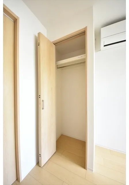 El Faro Waseda - Interior - ["Flooring", "Wood", "Floor"]